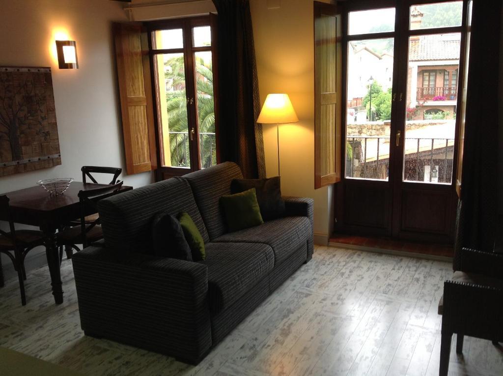 Apartamentos Rurales La Villa De Piedra Cartes Room photo